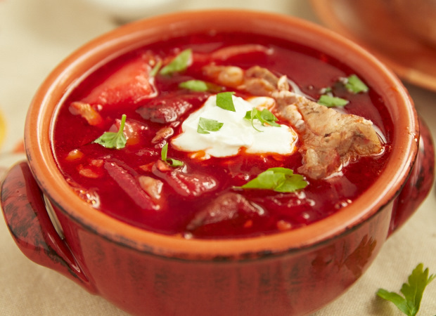 How To Make Borscht In 5 Easy Steps - I FOOD Blogger