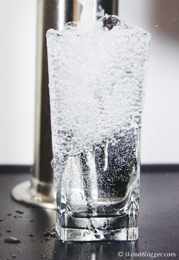 3 Ways to Make Carbonated Water At Home - from $0.5 to $0.08 / gallon