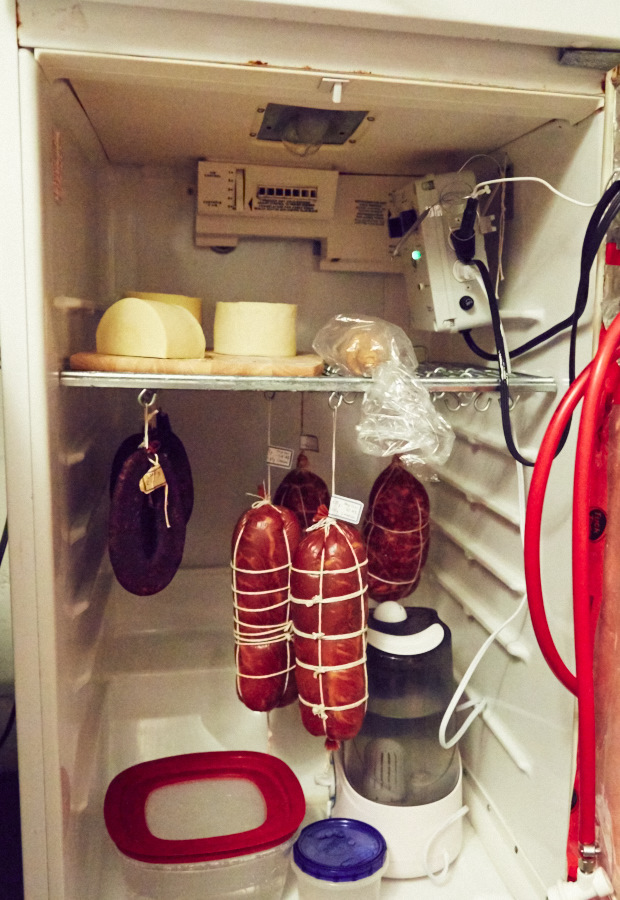 Advanced Meat Curing Chamber At Home - i FOOD Blogger