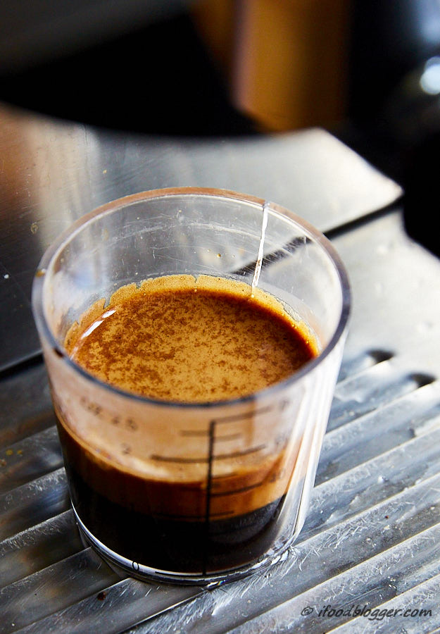 How to Make Espresso at Home Like a Pro i FOOD Blogger