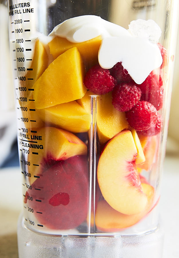 Delicious and healthy peach smoothie recipes for any taste. Peach mango smoothie, peach smoothie with yogurt, peach strawberry smoothie and many more. Enjoy!