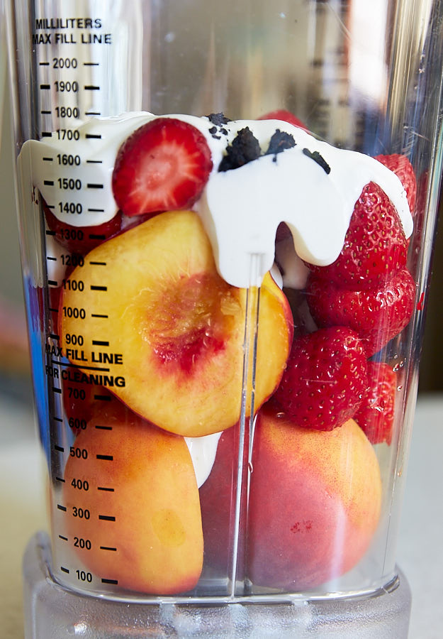 Delicious and healthy peach smoothie recipes for any taste. Peach mango smoothie, peach smoothie with yogurt, peach strawberry smoothie and many more. Enjoy!