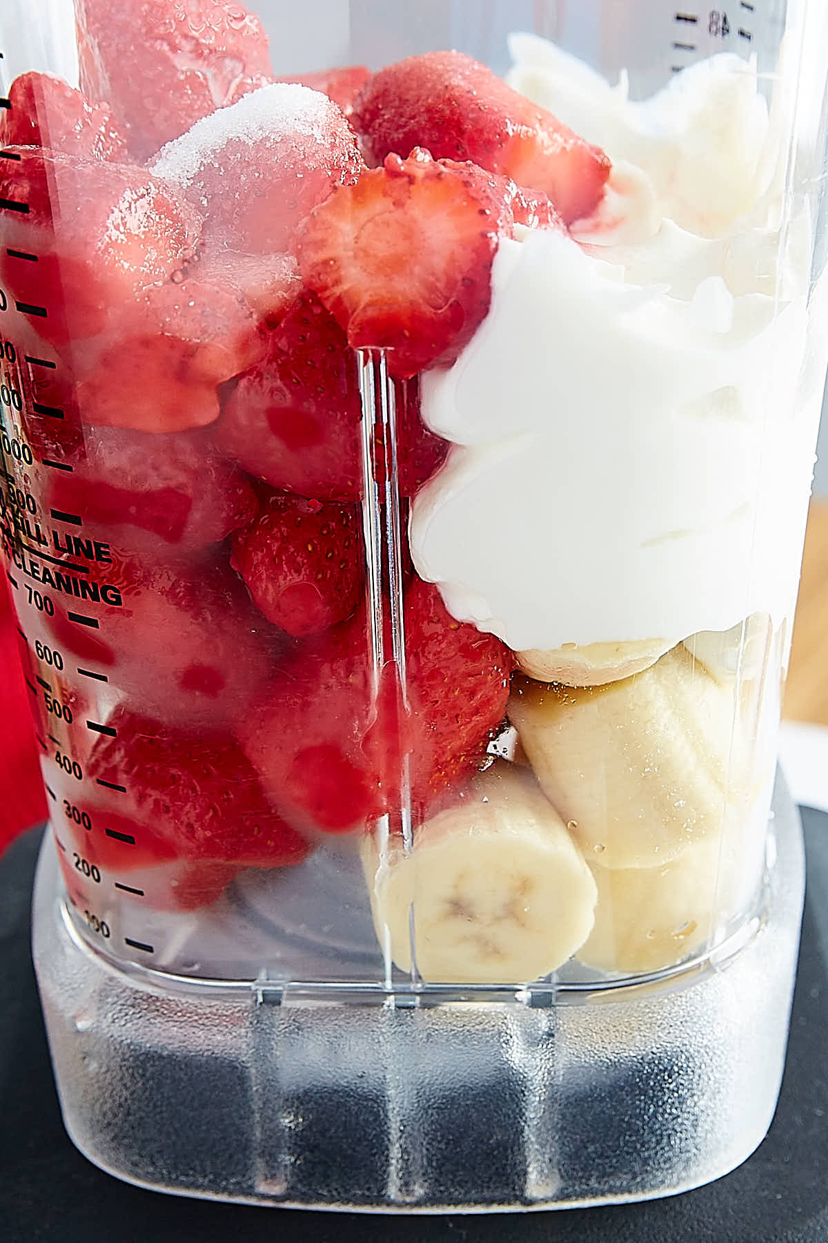 Strawberry Banana Yogurt Smoothies  