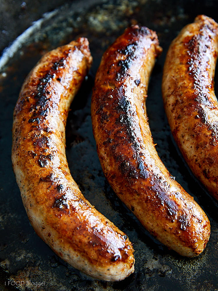 How To Cook Brats On The Stove - i FOOD Blogger