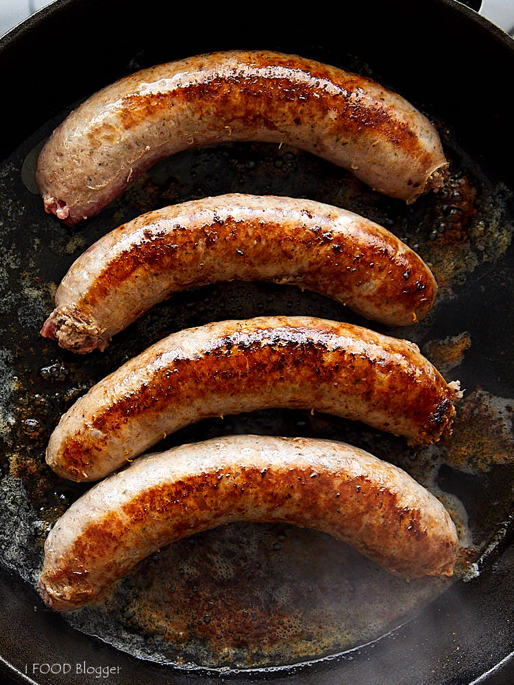 How To Cook Brats On The Stove - i FOOD Blogger