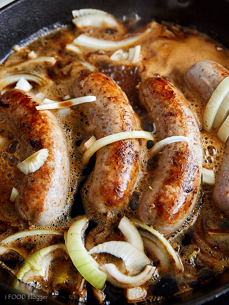 How To Cook Brats On The Stove - i FOOD Blogger