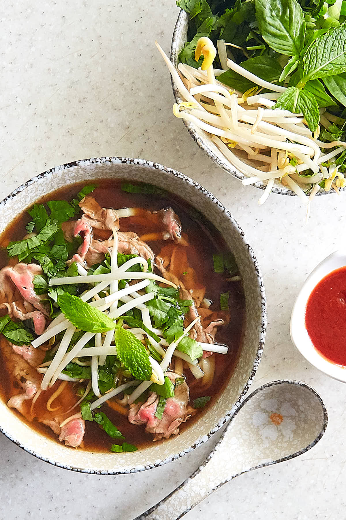 Authentic Vietnamese Beef Pho (Pho Bo) Recipe - i FOOD Blogger
