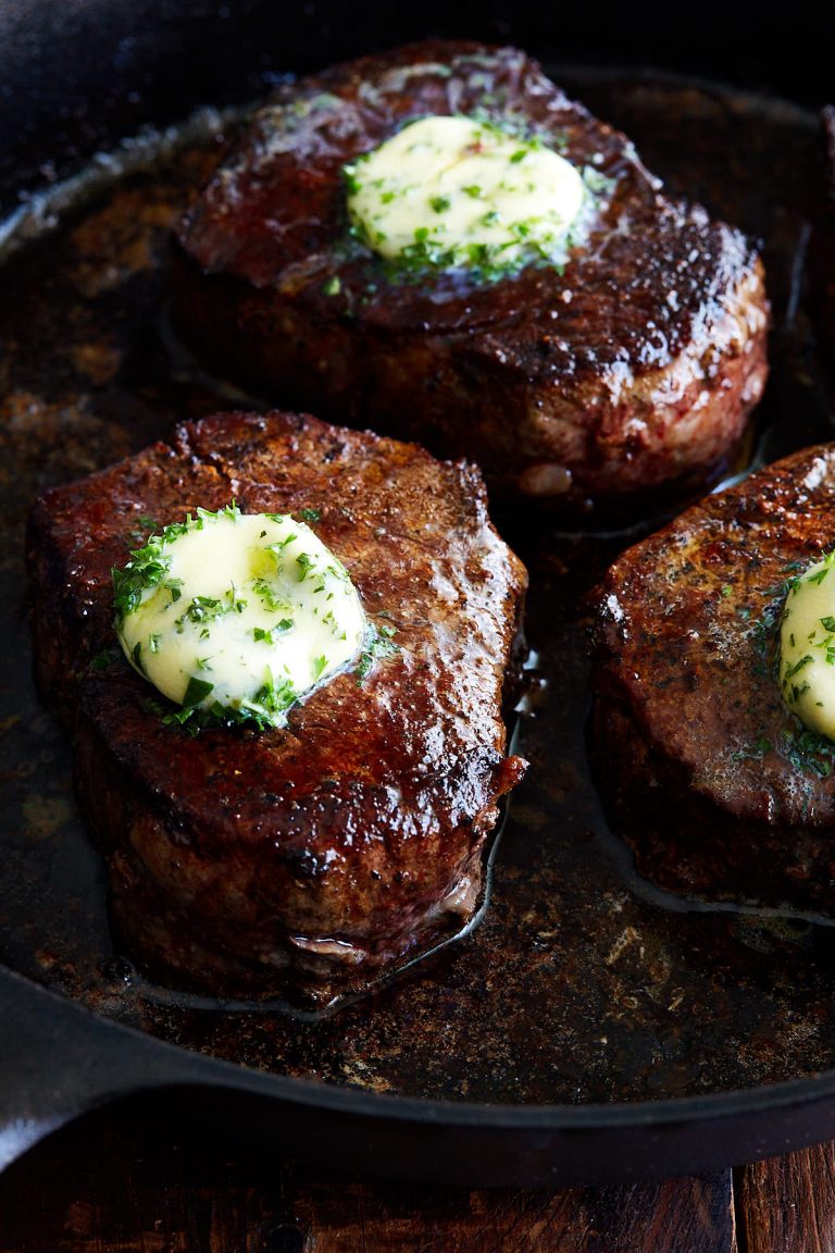 Homemade Filet Mignon with Compound Butter (RestaurantStyle) i FOOD