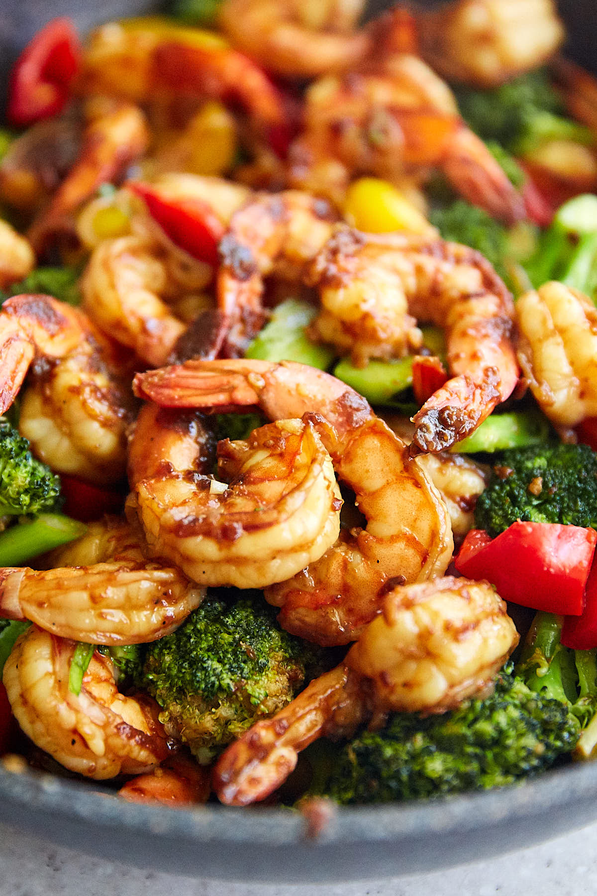 Szechuan Shrimp with Broccoli and Peppers - i FOOD Blogger